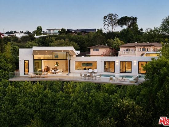 11411 Dona Teresa Dr, Studio City, CA 91604 - Image 1