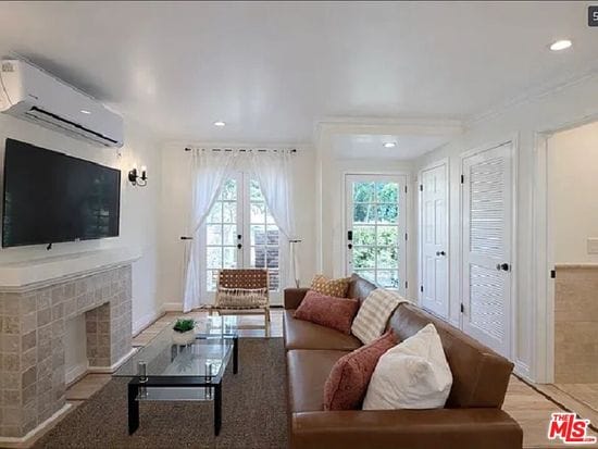 1144 15th St #7, Santa Monica, CA 90403 - Image 1