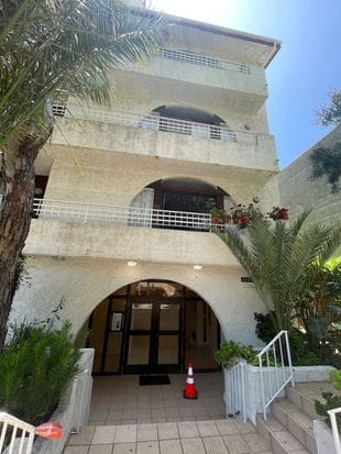 1209 Amherst Ave APT 102, Los Angeles, CA 90025 - Image 1