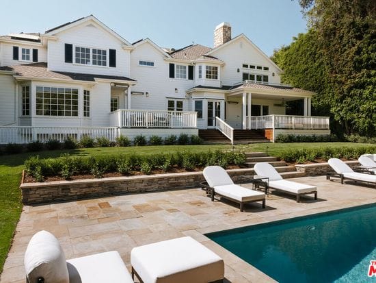 1228 Amalfi Dr, Pacific Palisades, CA 90272 - Image 1
