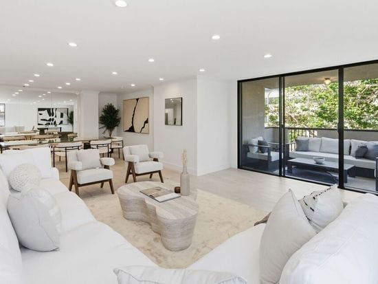 150 N Almont Dr Unit 301, Beverly Hills, CA 90211 - Image 1