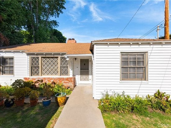 15207-15203 Greenleaf St, Sherman Oaks, CA 91403 - Image 1