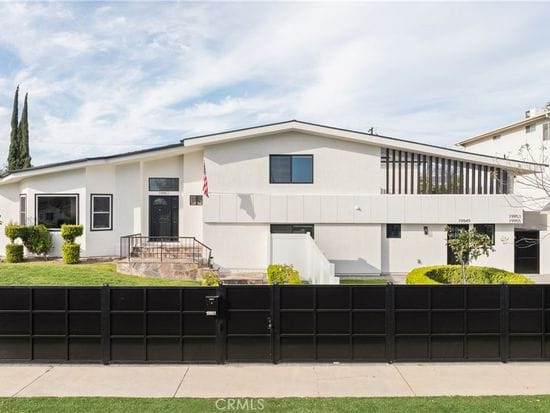 19951 Lassen St, Chatsworth, CA 91311 - Image 1
