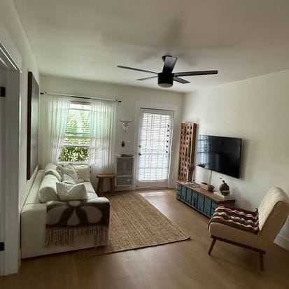 2020 Strongs Dr, Venice, CA 90291 - Image 1