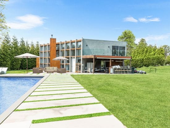4 Cheviot Rd, Southampton, NY 11968 - Image 1