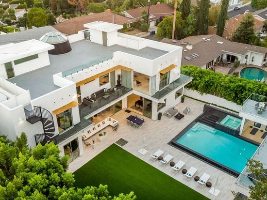 4533 Estrondo Dr, Encino, CA 91436 - Image 1