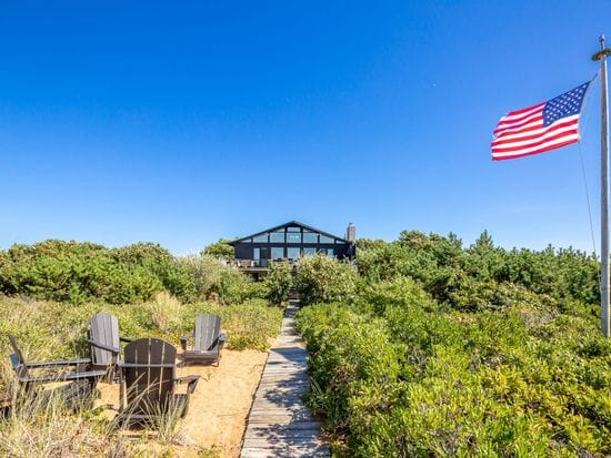 46 Napeague Harbor Road Private Rd, Amagansett, NY 11930 - Image 1