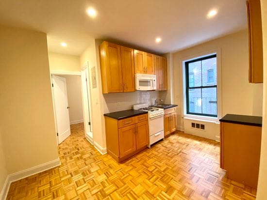 531 E 78th St #2G-527, New York, NY 10021 - Image 1