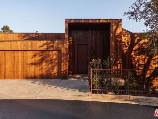 5698 Holly Oak Dr, Los Angeles, CA 90068 - Image 1