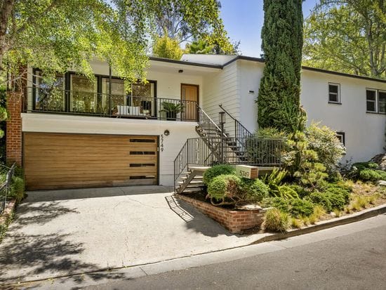 5749 Valley Oak Dr, Los Angeles, CA 90068 - Image 1