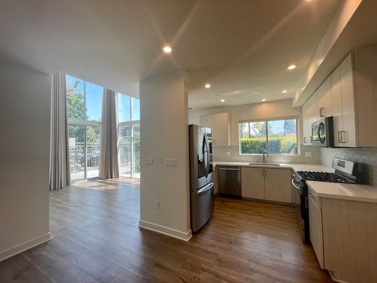 6143 Fountain Ave #101, Los Angeles, CA 90028 - Image 1