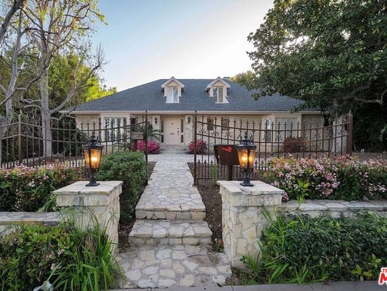 713 Foothill Rd, Beverly Hills, CA 90210 - Image 1