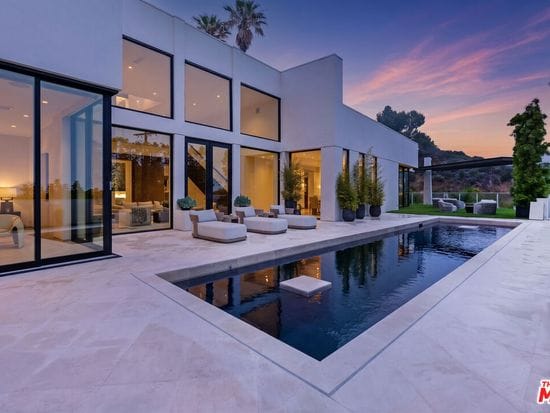 9405 Sierra Mar Pl, Los Angeles, CA 90069 - Image 1
